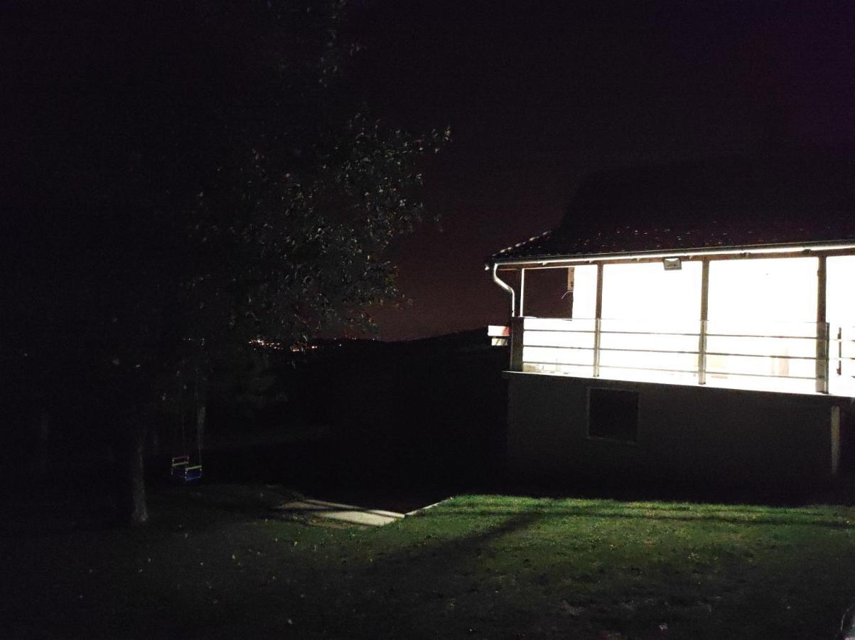 Vikend House Villa Ljig Eksteriør bilde